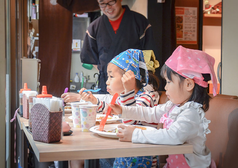 お店の子ども食堂「みせしょく」開催の様子